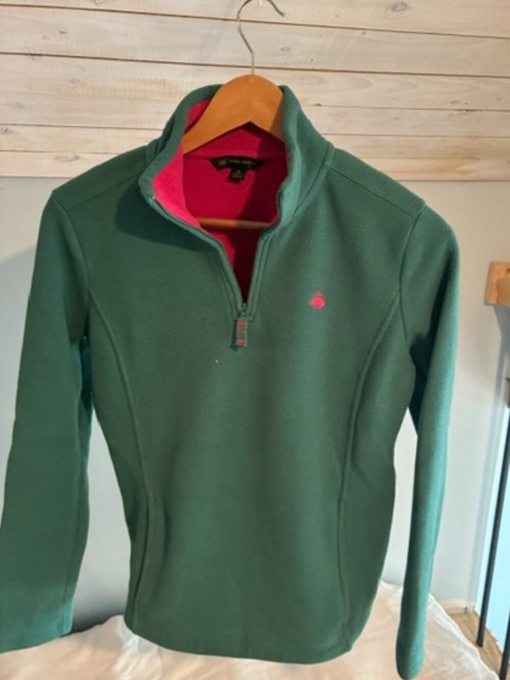 Brooks Brothers half zipper fleece sweater. Size M